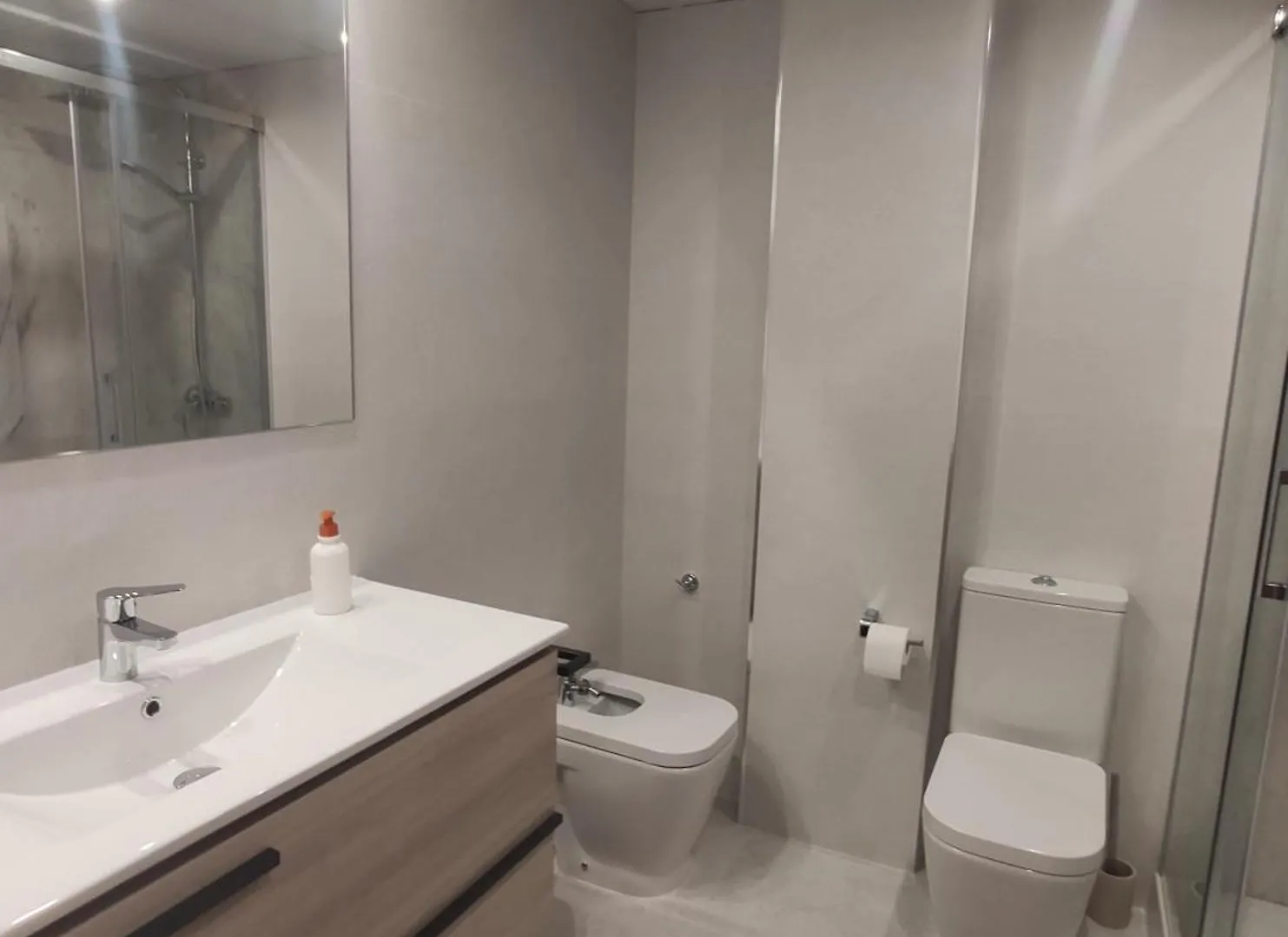 Granada Home Center ספרד